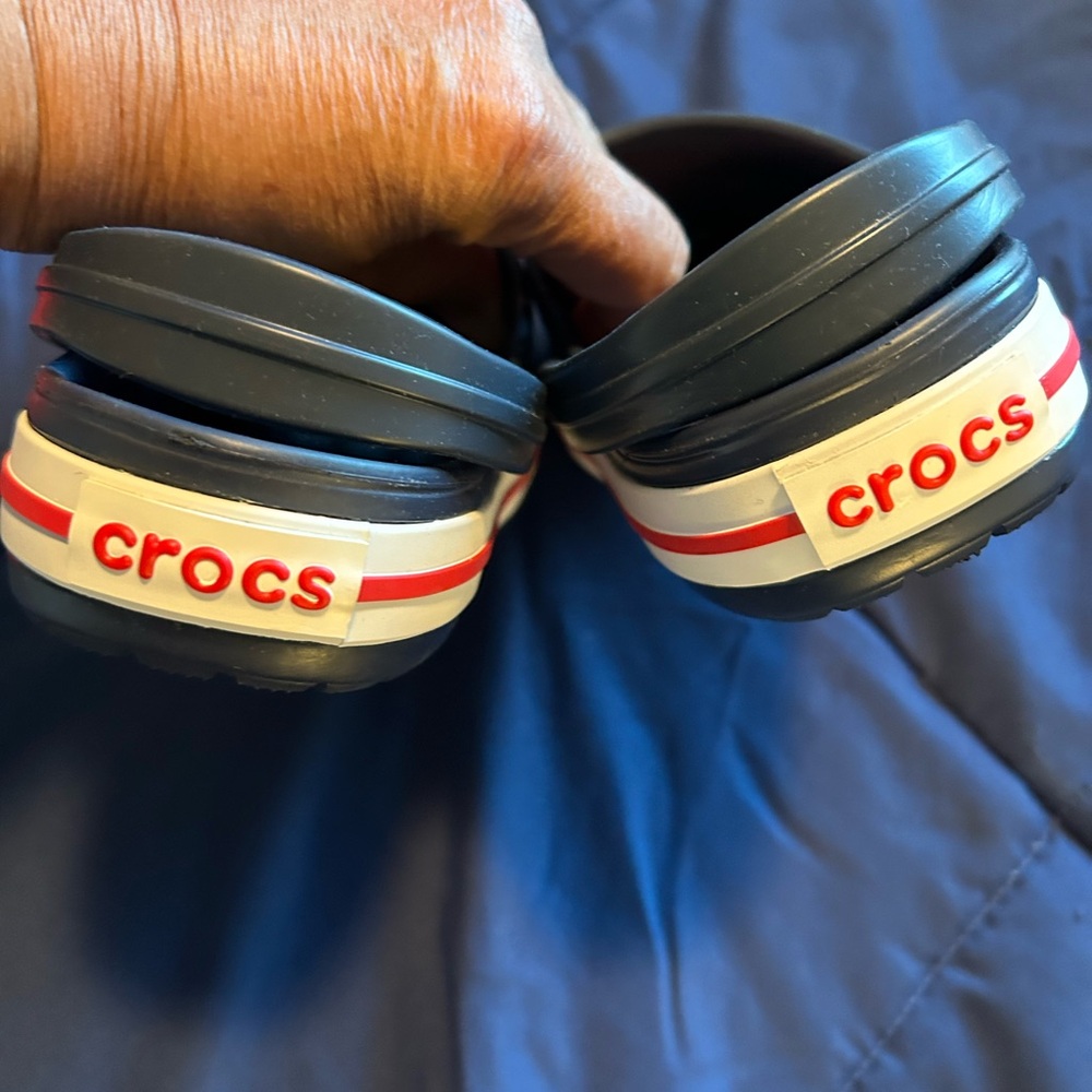 CROCS • Blue & White Crocs Kid Shoe • 13 • - Picture 2 of 7